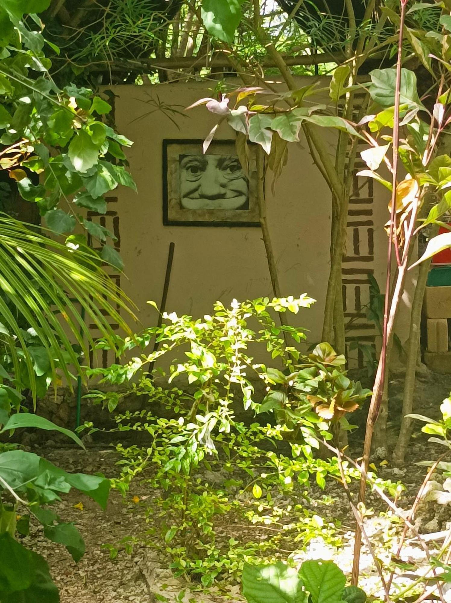 Mamarasta Bed & Breakfast Bwejuu Exterior photo